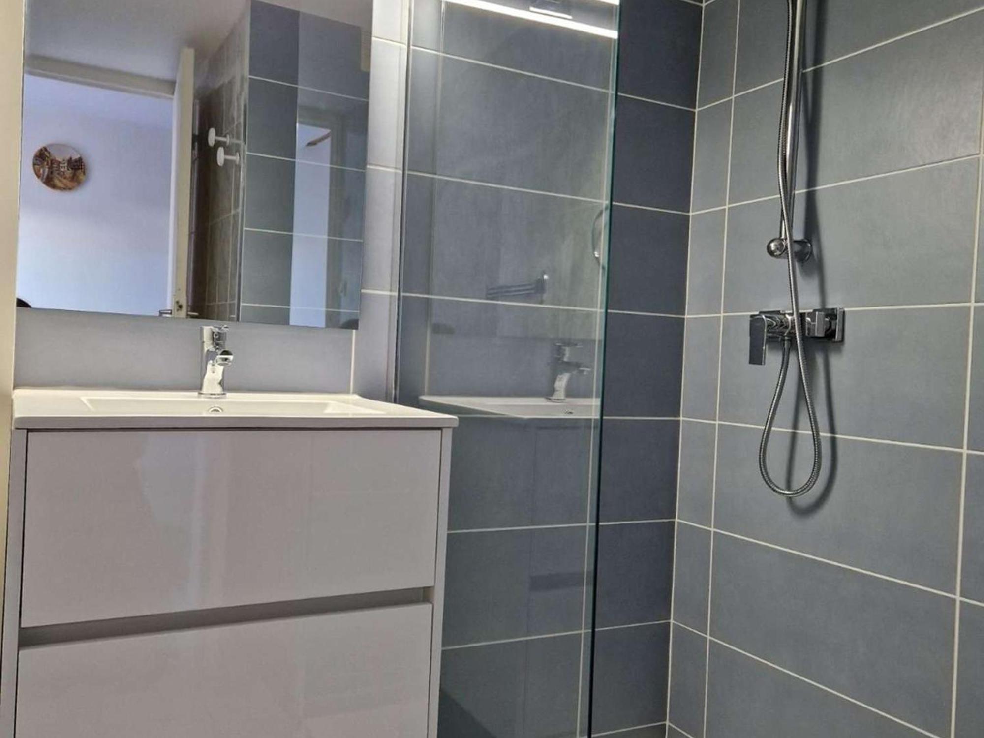 Maison De Vacances Au Canal, 2 Chambres, Animaux Admis, Parking Prive - Fr-1-387-86 Marseillan  Exterior foto